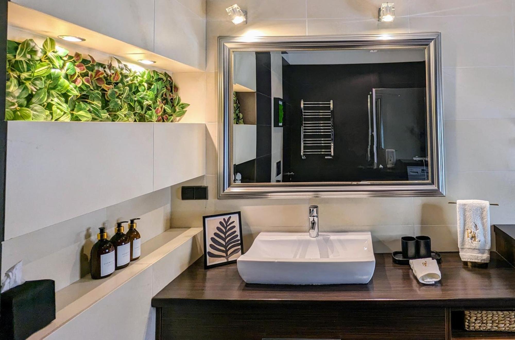 Bella Luna Luxury Suites - Chic Residence In Historic Square Varsovia Exterior foto